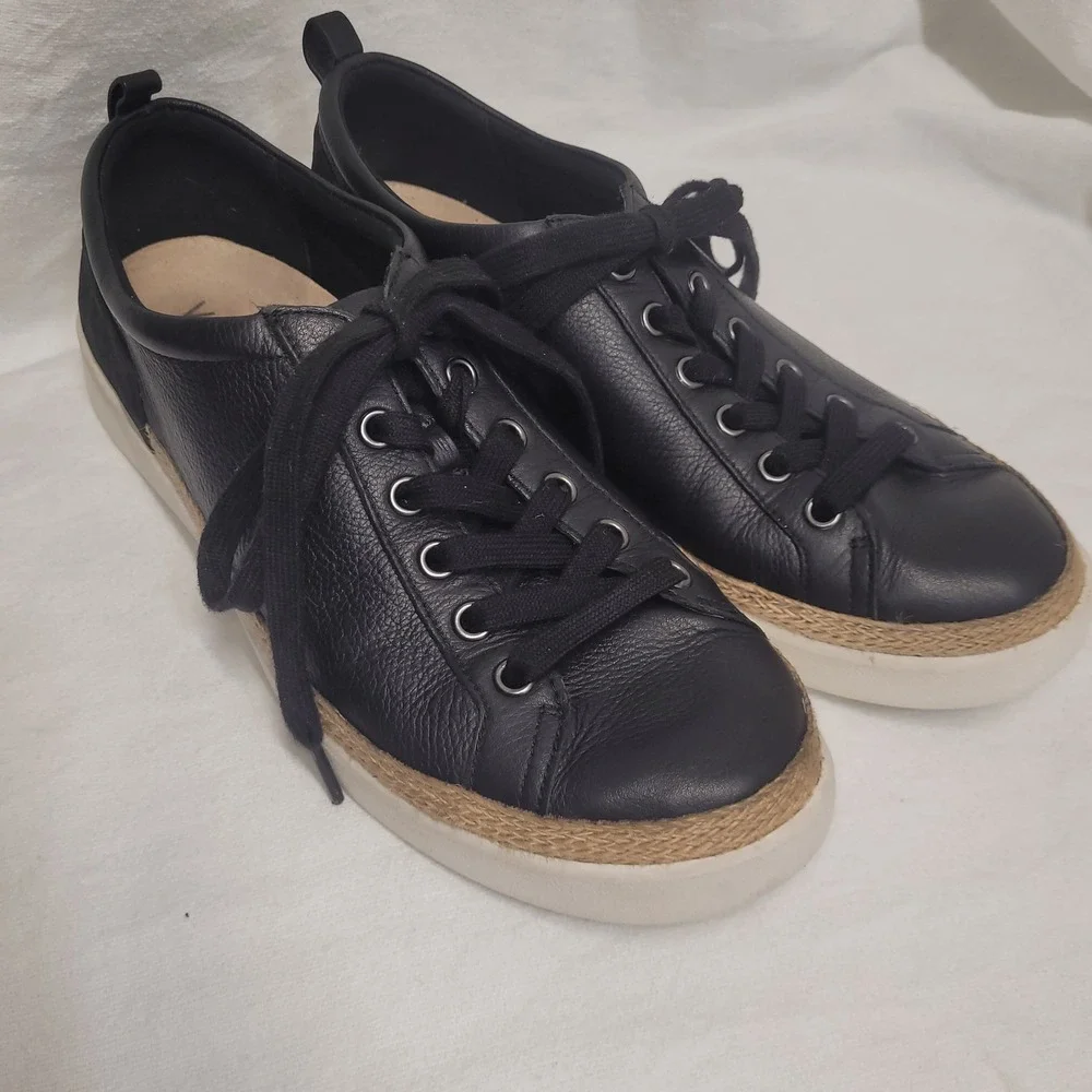Vionic Elisia Black Leather Jute Trim Orthotic Sneakers Womens 10 Low Top Laces